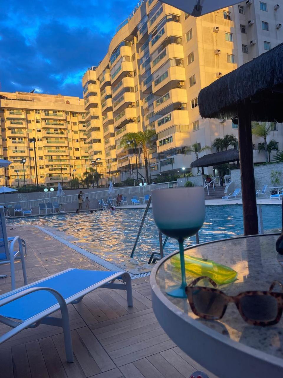 Hospedagem domiciliar Sea View Swimming Pool Sauna Olympic Center Farmasi Viva Viver *